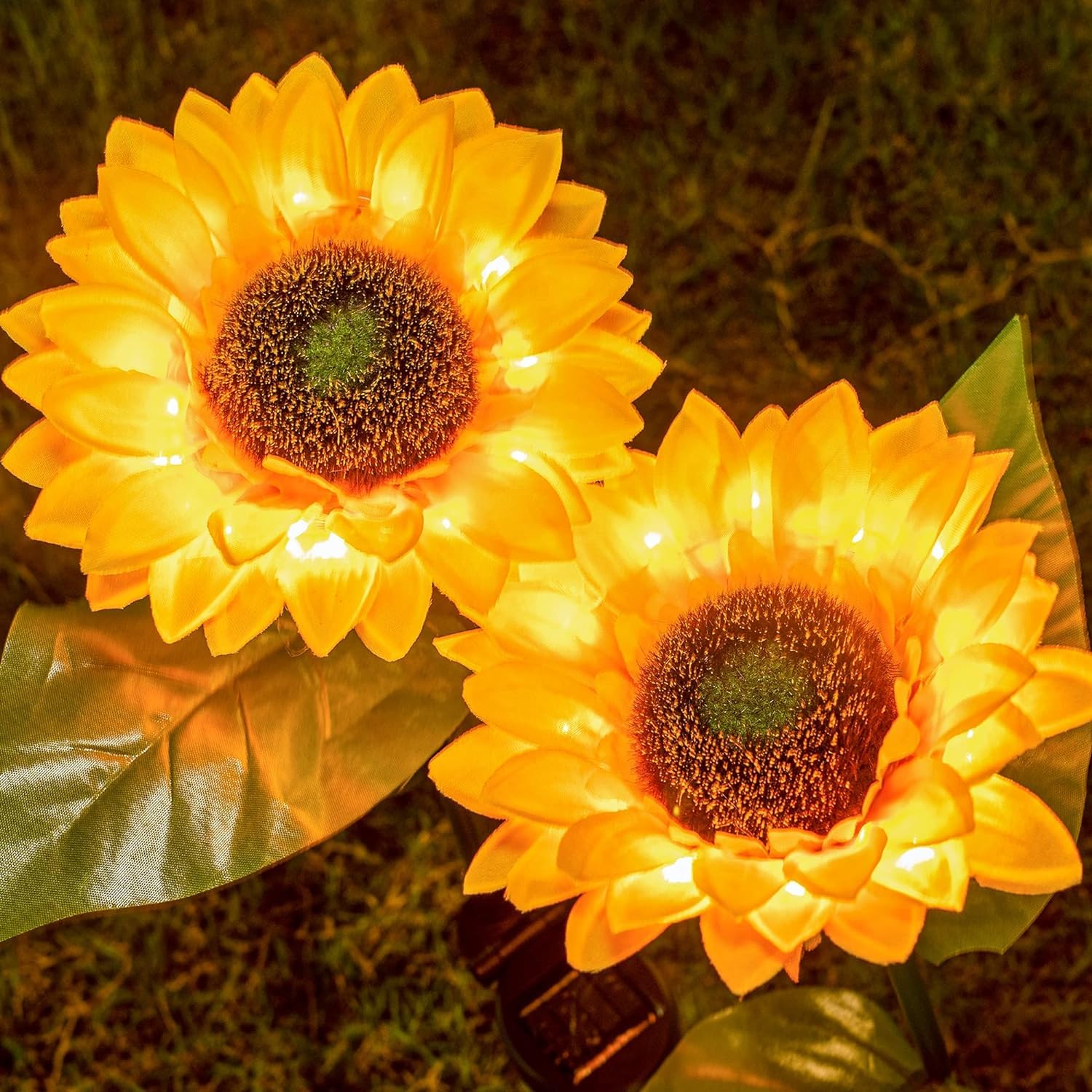 Sunflower Solar LED Garden Decor Lights – Auto Charging Waterproof Outdoor Stake Lights (Set of 2) - CARTitCARTitCARTit